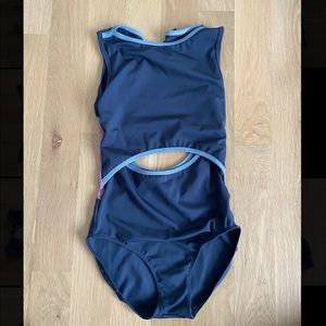 Five Dancewear Leo